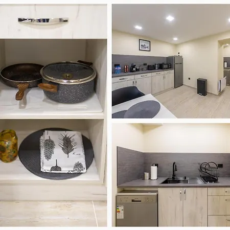 Center Apartment, Walk To & Sea Garden Varna